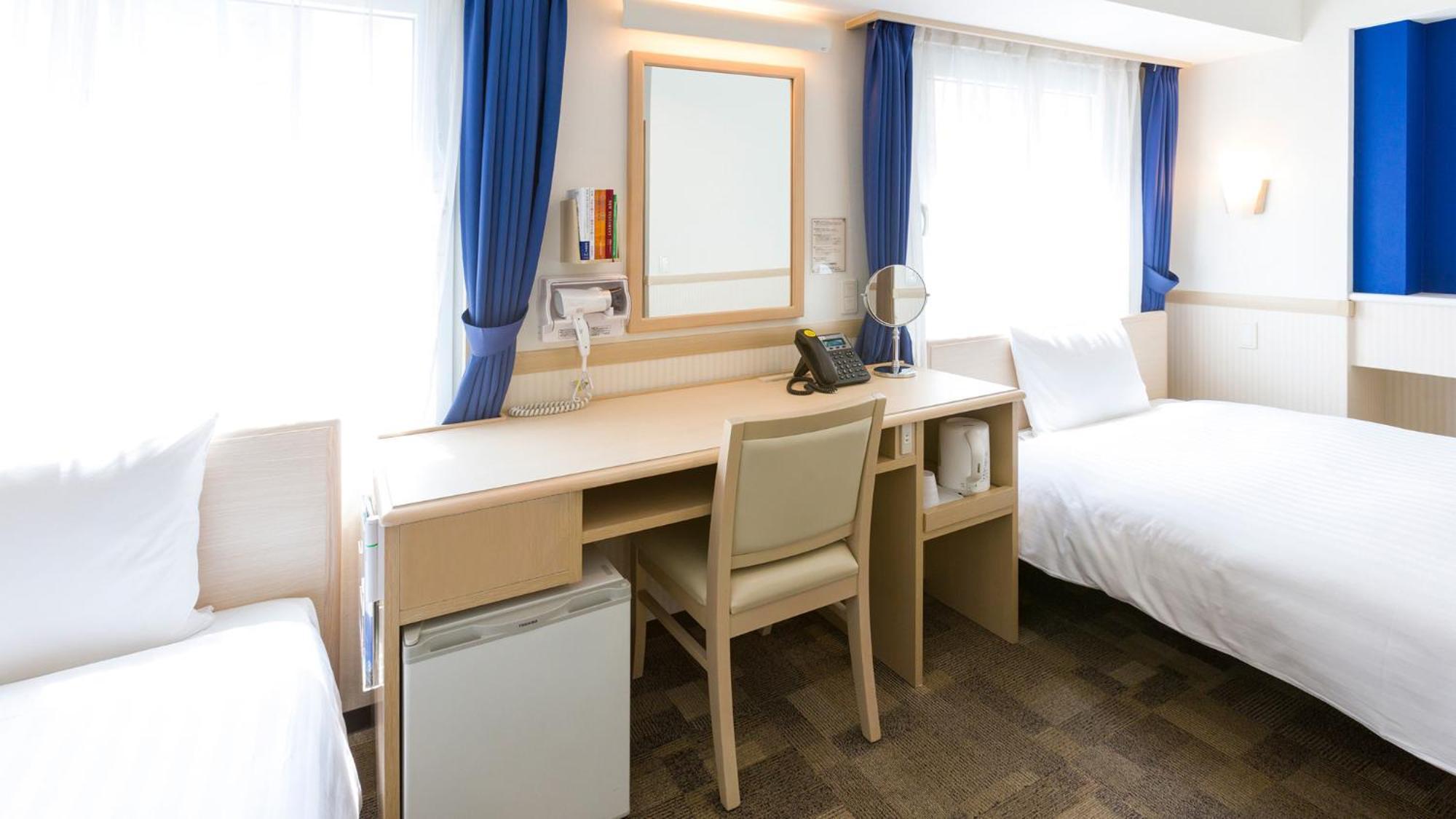 Toyoko Inn Shizuoka Shimizu Ekimae Habitación foto